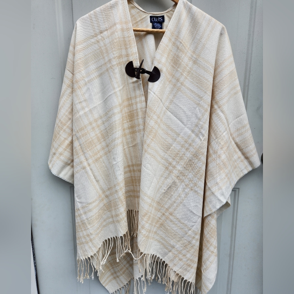 Chaps Toggle close wrap